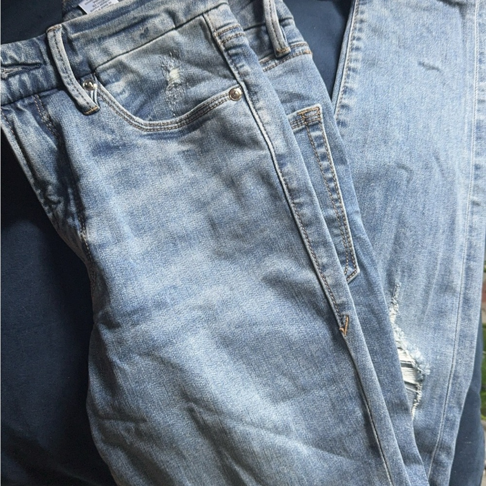 Good American
Good Legs High Waist
Crop Skinny Jeans ,